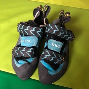 Very Good Used La Sportiva Miura Climbing Shoes Size 37.5 - Lots of life left